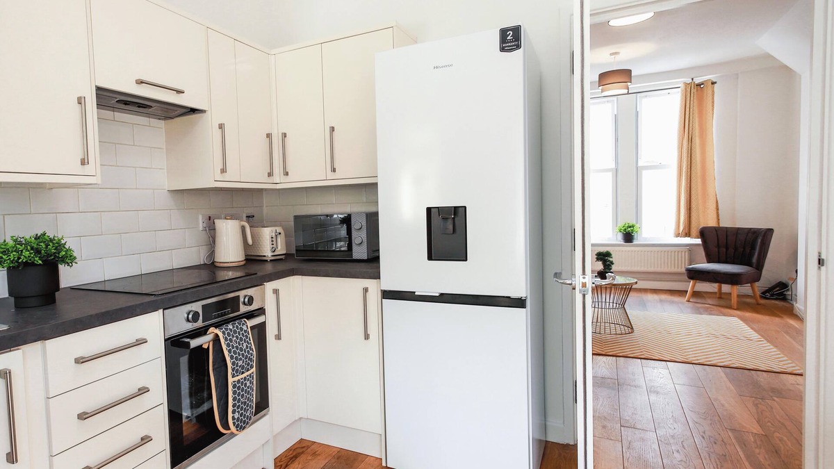 Easton House | St Marks House, Easton, Great Location, Free Pkng