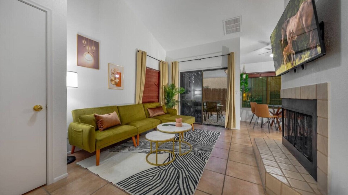 Menlo Park House | St. Mary's Gem/Cozy/1 BR 1 BA/Patio/Garage