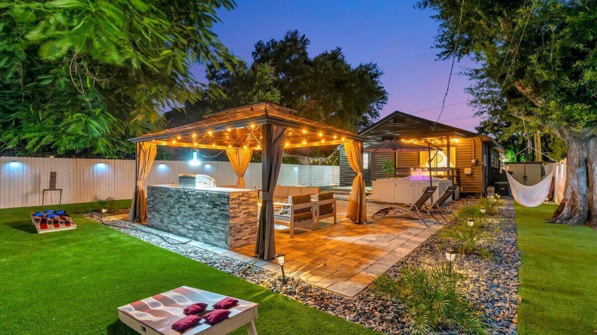 St. Petersburg - Clearwater House | St. Pete Family Bungalow & Private Oasis