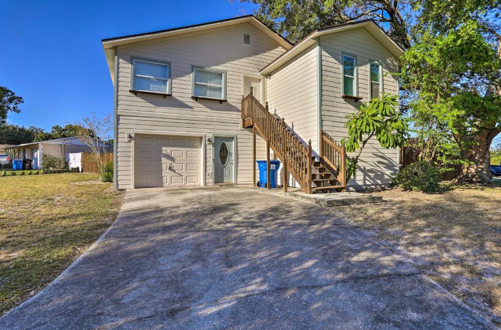 Coquina Key House | St Petersburg Hideaway with Fire Pit and Grill!