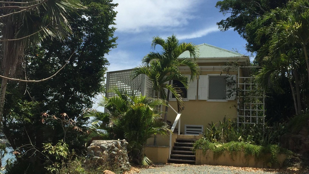 Estate Lerkenlund House | St. Thomas- Ultimate Privacy -just opened Carnival dates