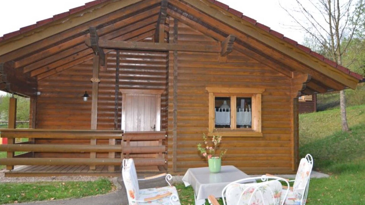 Stamsried Apartment | STA-12 - Log house with rustic charm & modern furnishings. - Nature experience village