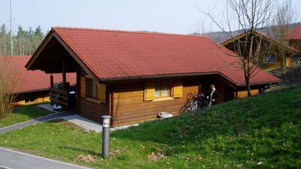 Stamsried House | STA-13 - Vacation log cabin for 5 guests with pets - Naturerlebnisdorf Stamsried