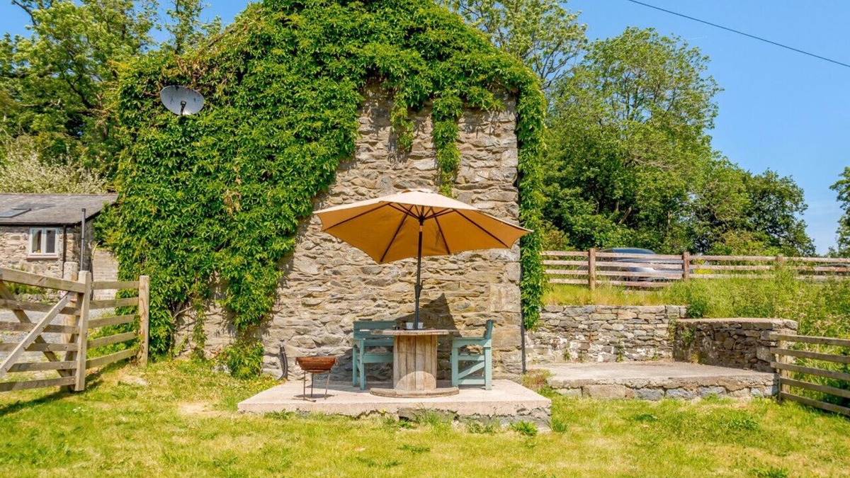 St George House | Stabal Bodran - One Bedroom House, Sleeps 2
