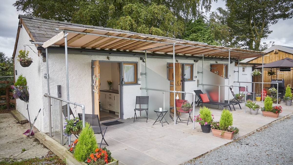 Natland House | Stable 1 & Stable 2