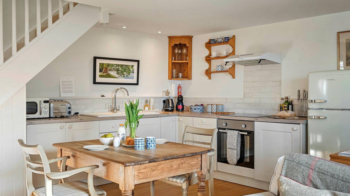 Newton Ferrers Cottage | Stable Cottage at Yealmpton