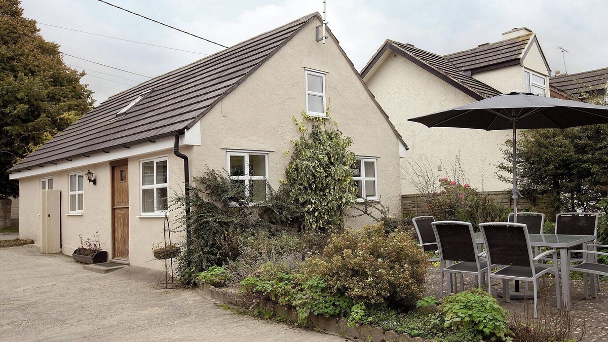 Lloc Cottage | Stable Cottage - HW7452