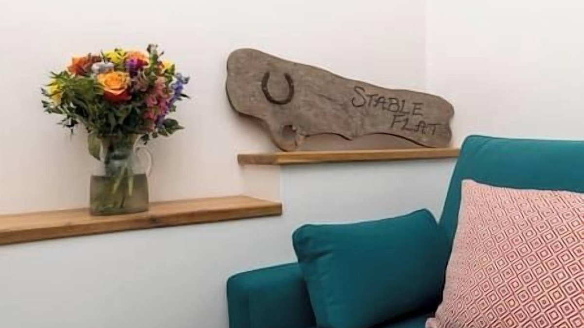 Graffham Apartment | Stable Flat on Westerlands Farm and sleeps up to 6