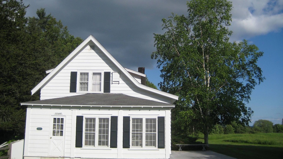 Westport Cottage | Stable Properties -Three bedroom "Court" Cottage With Marvelous Views