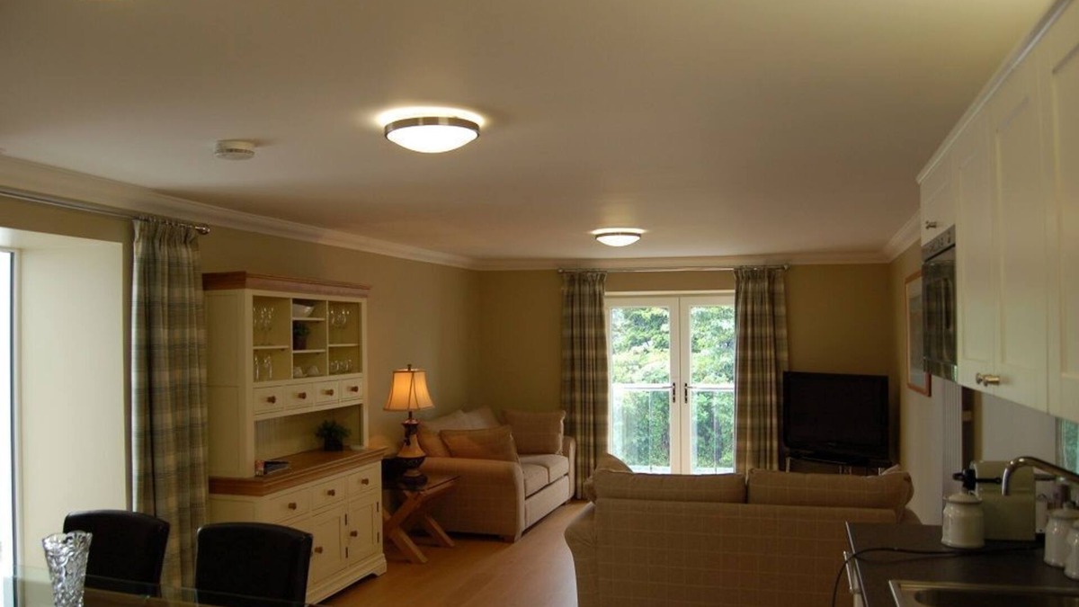 Onich Cottage | Stables Cottage at Allt Nan Ros Apartments, Onich
