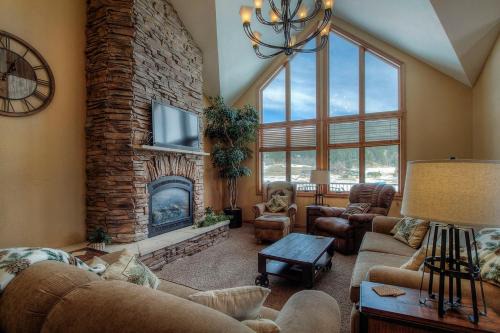 Sturgis House | Stage Coach