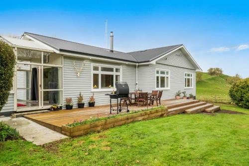 Apiti House | Staghead Cottage - Manawatu Holiday Home