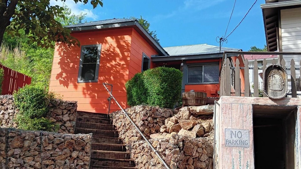 Bisbee Cottage | Stairway Cottage Bisbee AZ