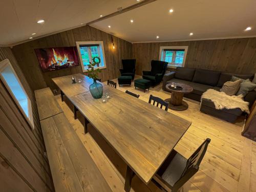 Tolga Municipality Apartment | Stall-loftet, Aastrøen gård, Vingelen
