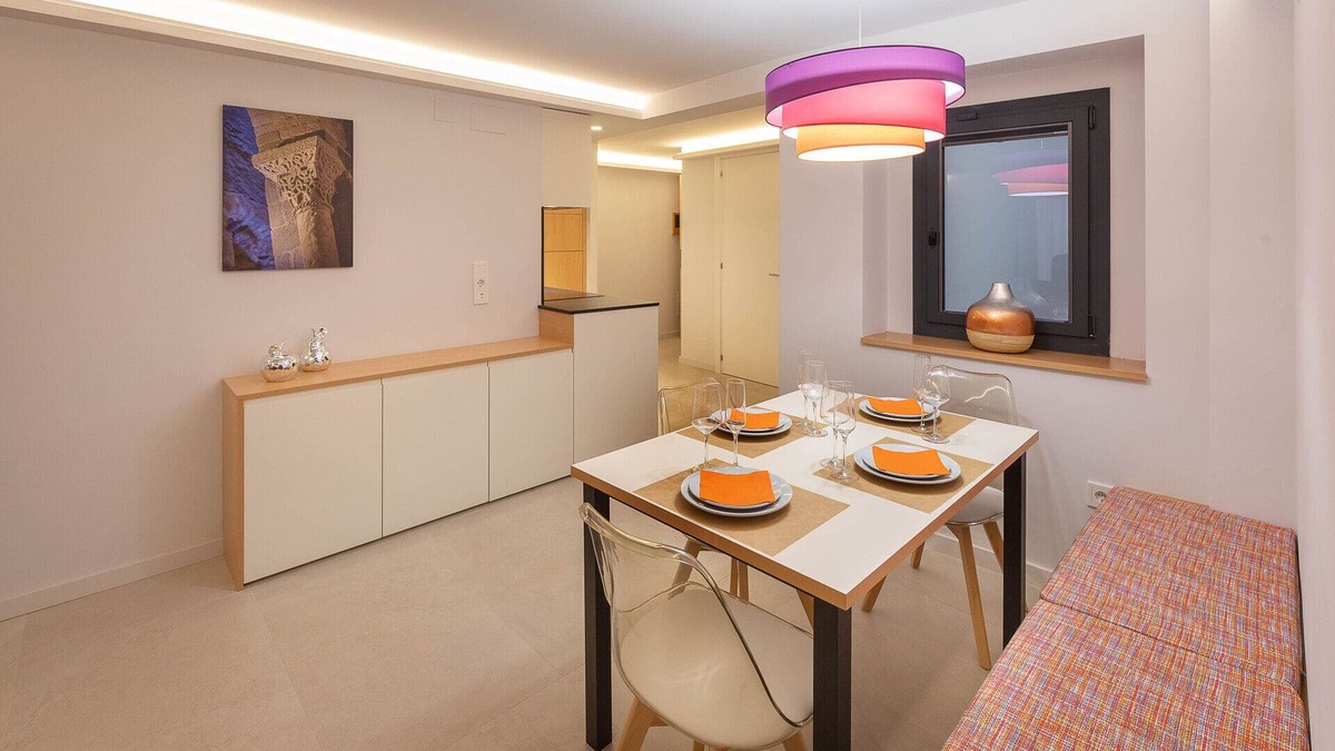 Figueres Apartment | Standard Doble Apartment C&C