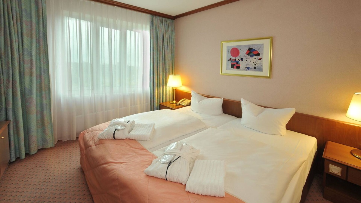 Cottbus House | Standard Doppelzimmer 11 - Radisson Blu Hotel Cottbus