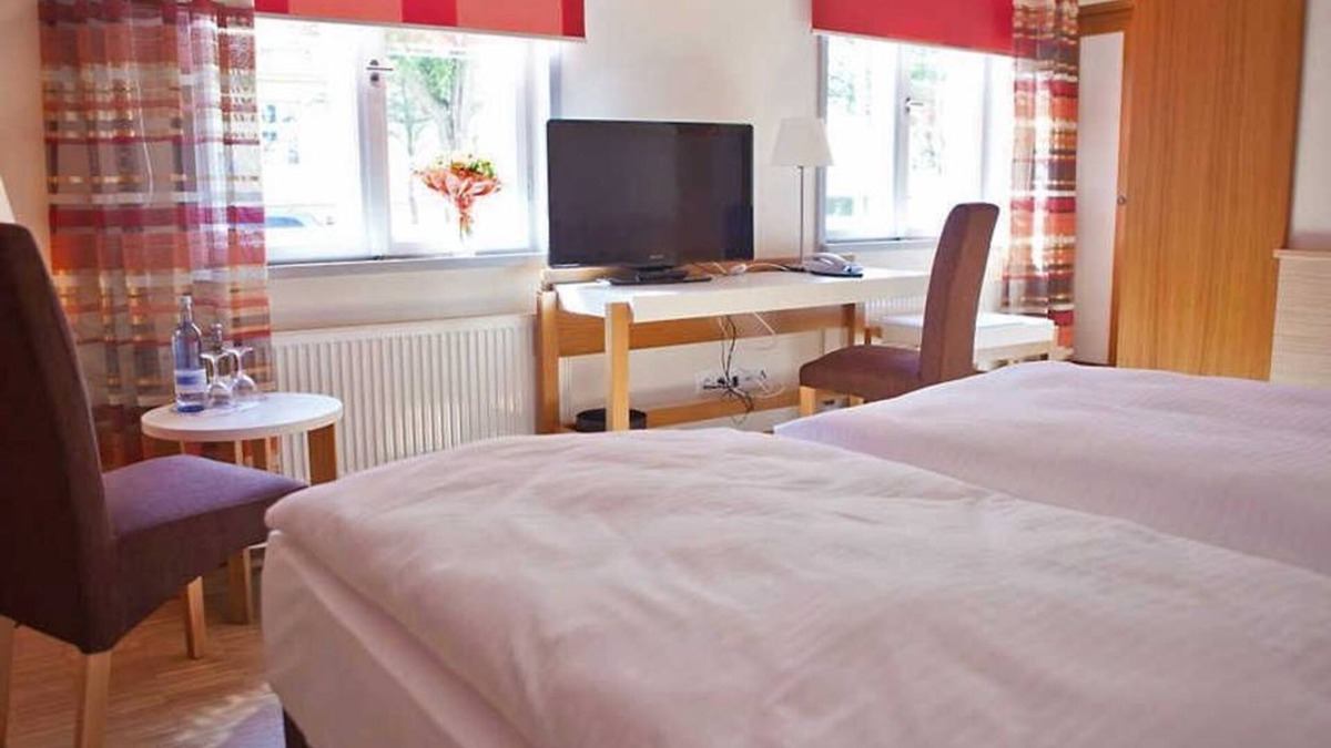 Tribseer Vorstadt House | Standard Doppelzimmer Villa - Hotel Am Jungfernstieg