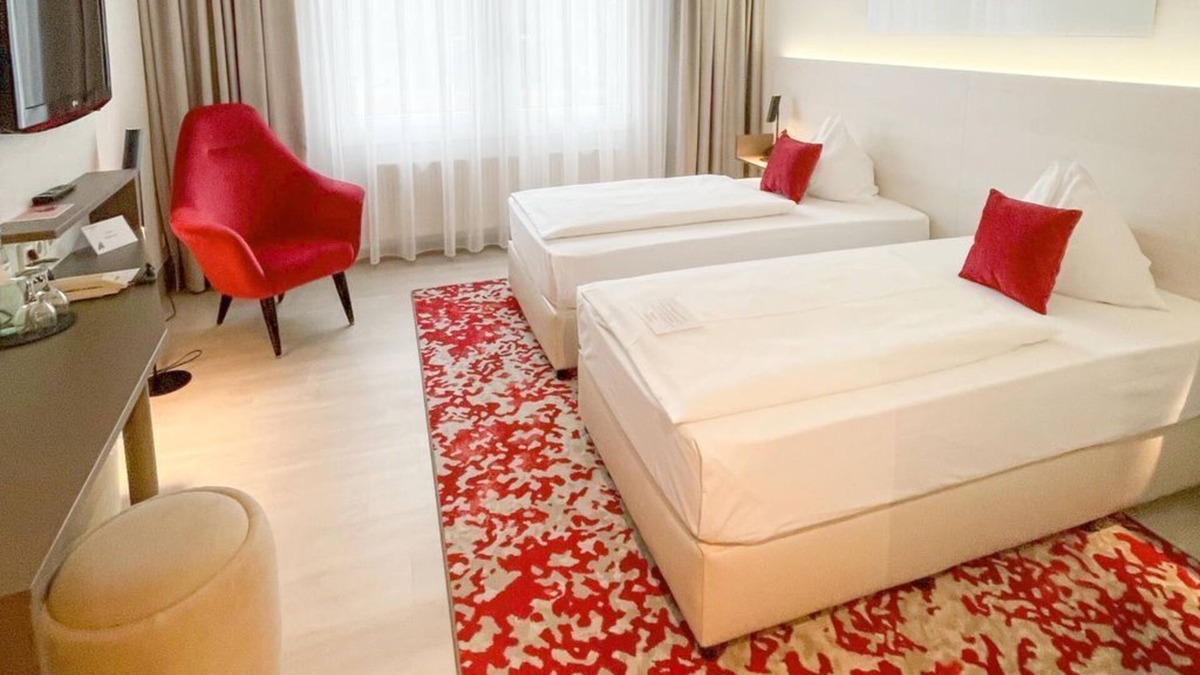 Leubnitz-Neuostra House | Standard-doppelzimmer - Ramada by Wyndham Dresden
