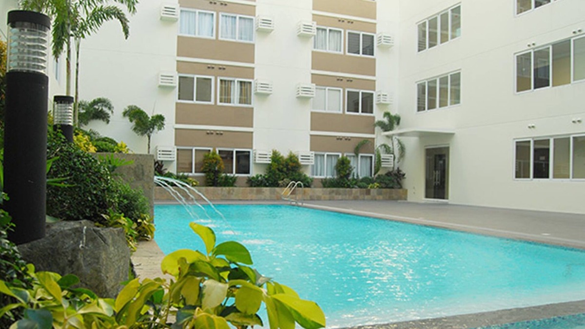 Binan City House | Stanford Suites