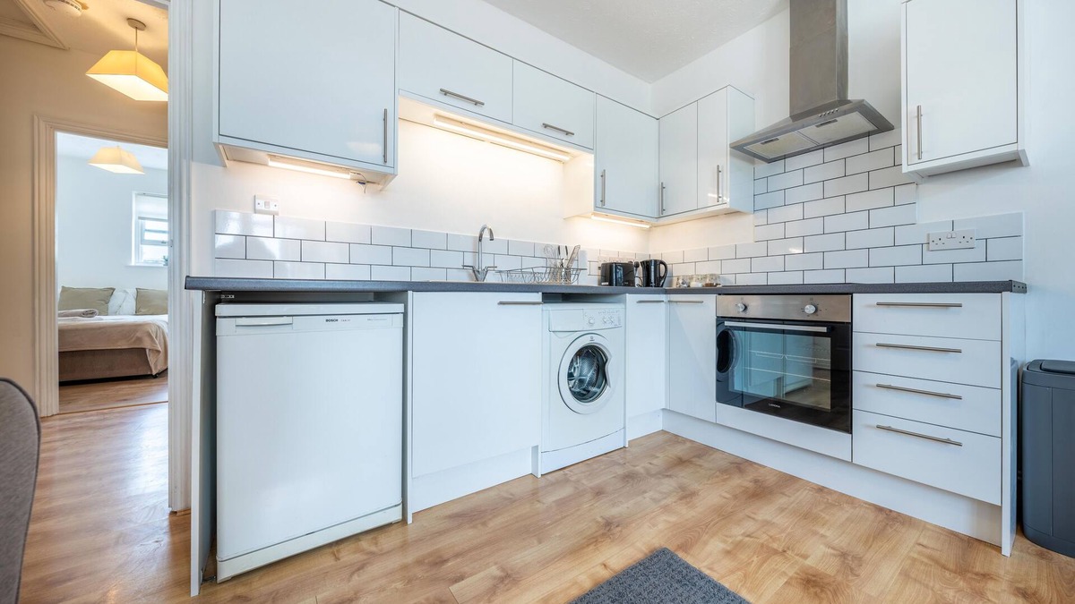 Bishop's Stortford Apartment | Stansted A'port & Bishops Stortford Town Apartment