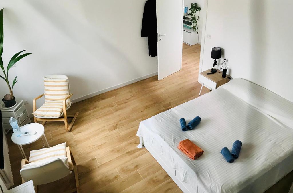 Ferrara Bed & Breakfast | Stanza e bagno privato, idromassaggio con extra fee, in appartamento