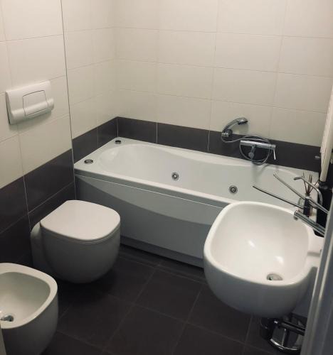Pagnano House | Stanza privata con bagno su appartamento condiviso