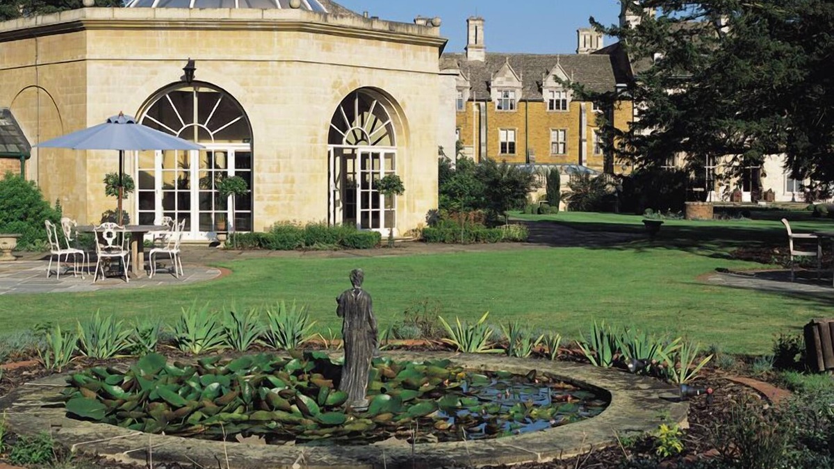 Melton Mowbray Hotel | Stapleford Park Country House Hotel and Sporting Estate
