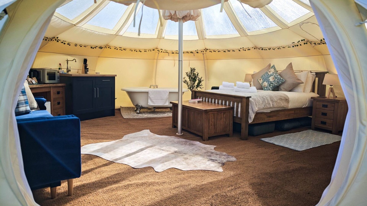 Aldborough RV Rental | Stargazer Glamping (Deer's Glade)