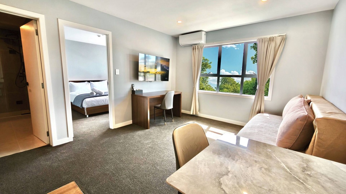 Mount Wellington Hotel | StarLand Stays