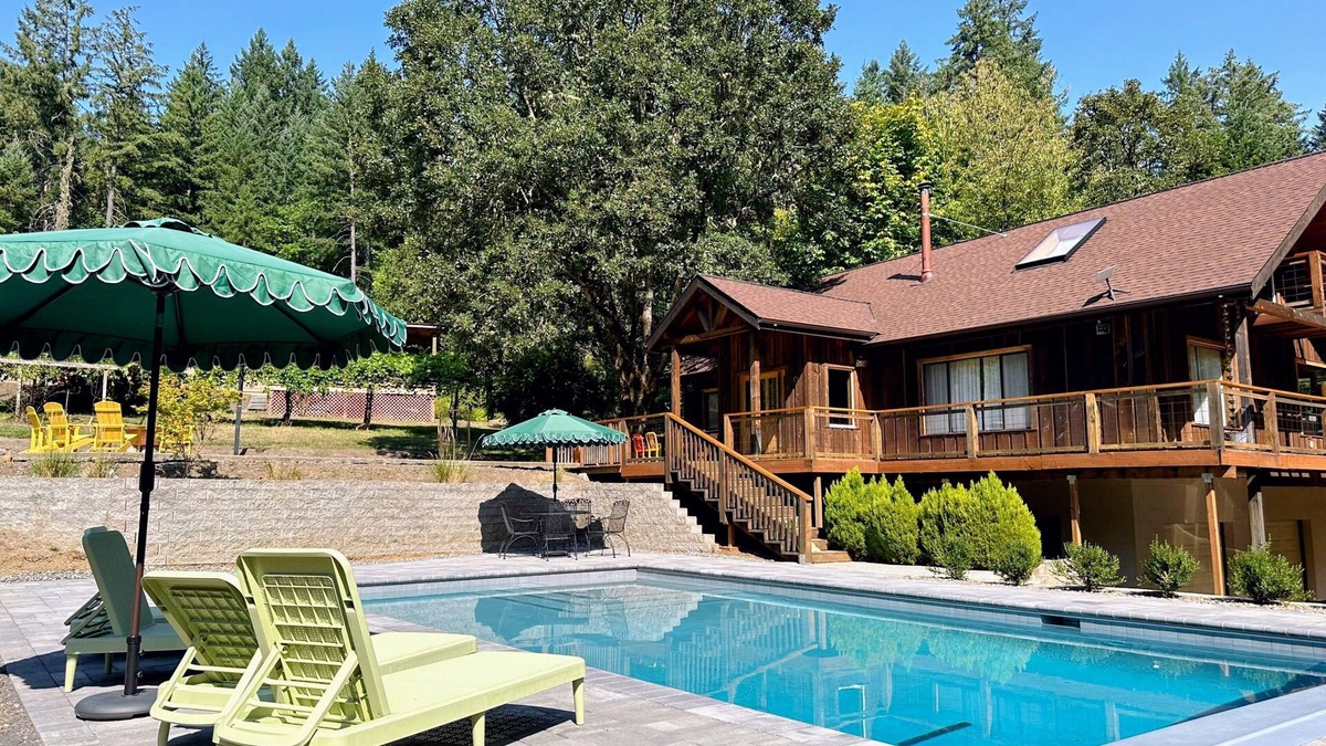 Gaston House | Starlight Lodge with Private Pool & Game Room