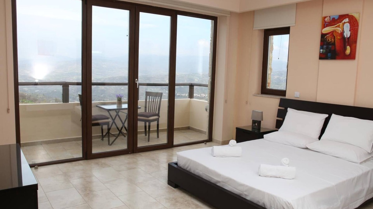 Theletra Villa | Starlit Villa