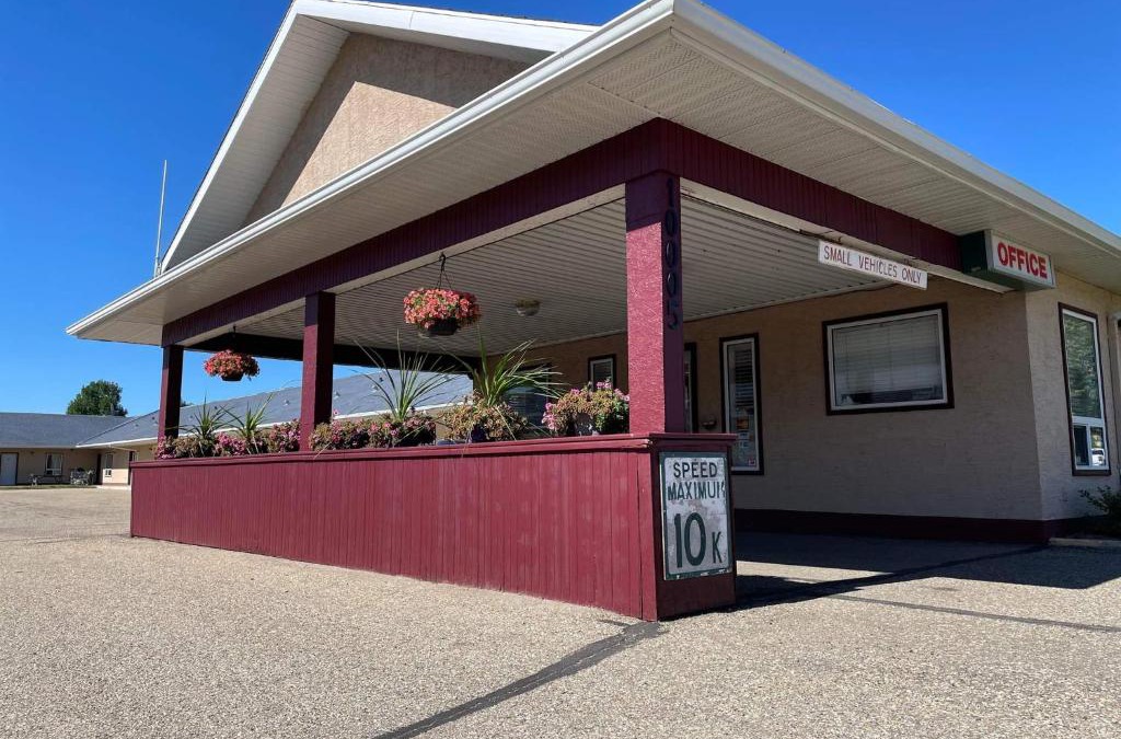 Fort Saskatchewan Hotel | Stars Inn - Motel