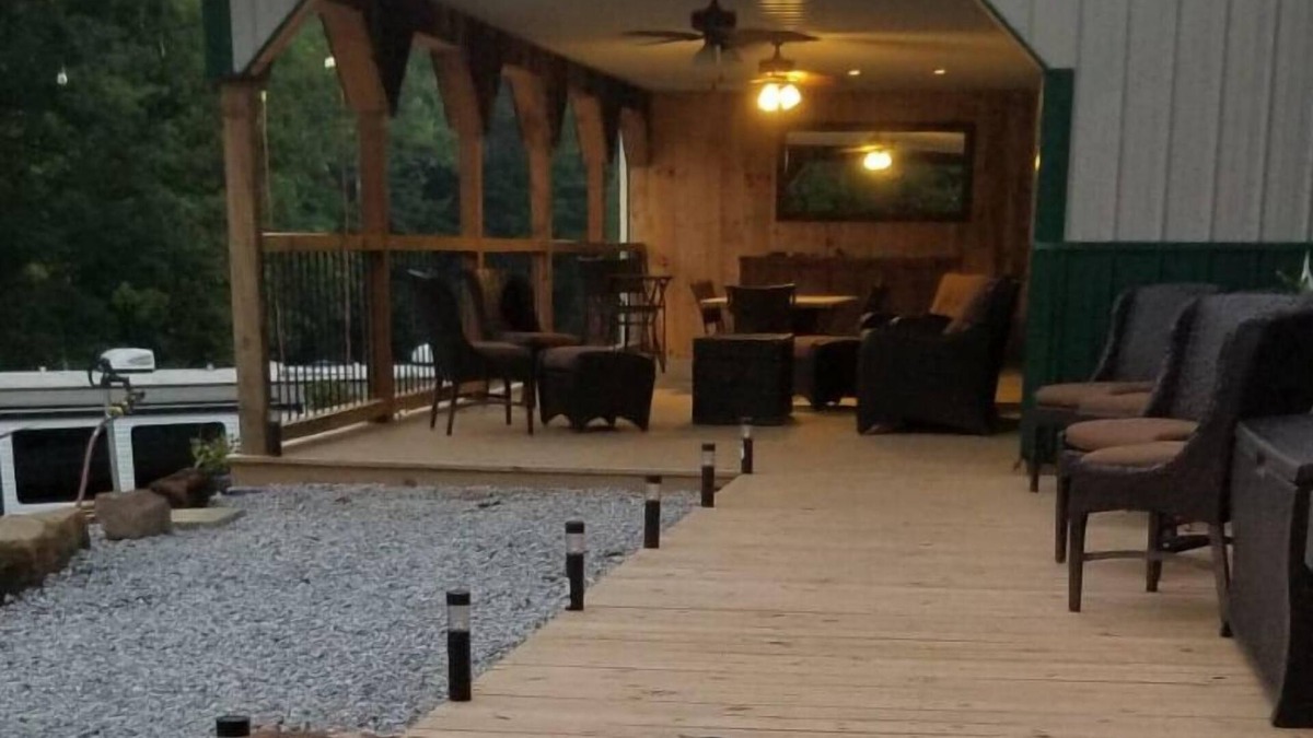 Logan House | Start your next adventure with Pine Creek Villas : Birds Nest Retreat!