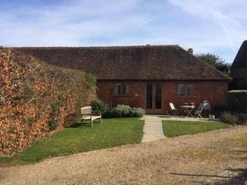 Cranbrook House | Starvegoose Cottage