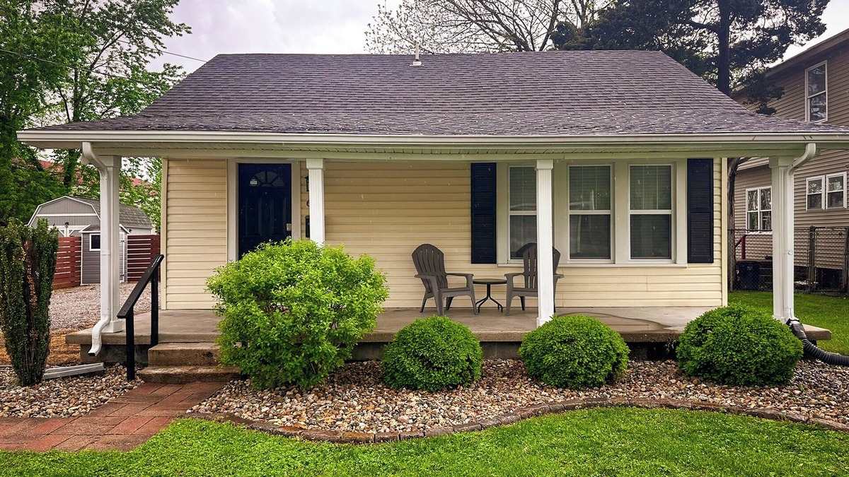 Newburgh House | State Street Cottage