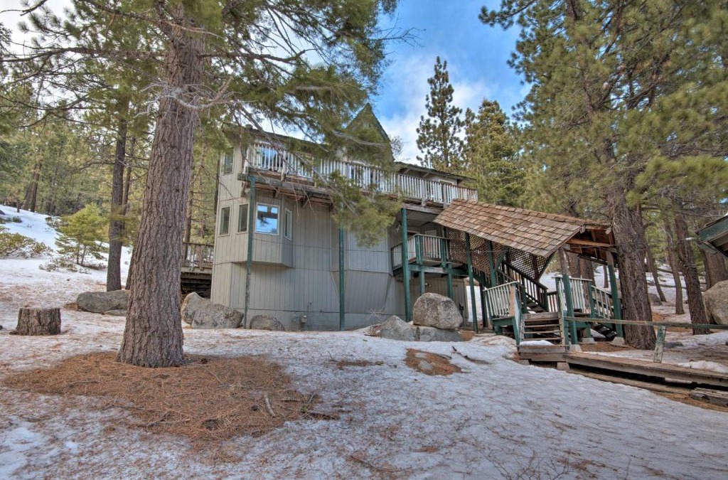 Tahoe Village House | Stateline Ski House Walk to Boulder Lift!