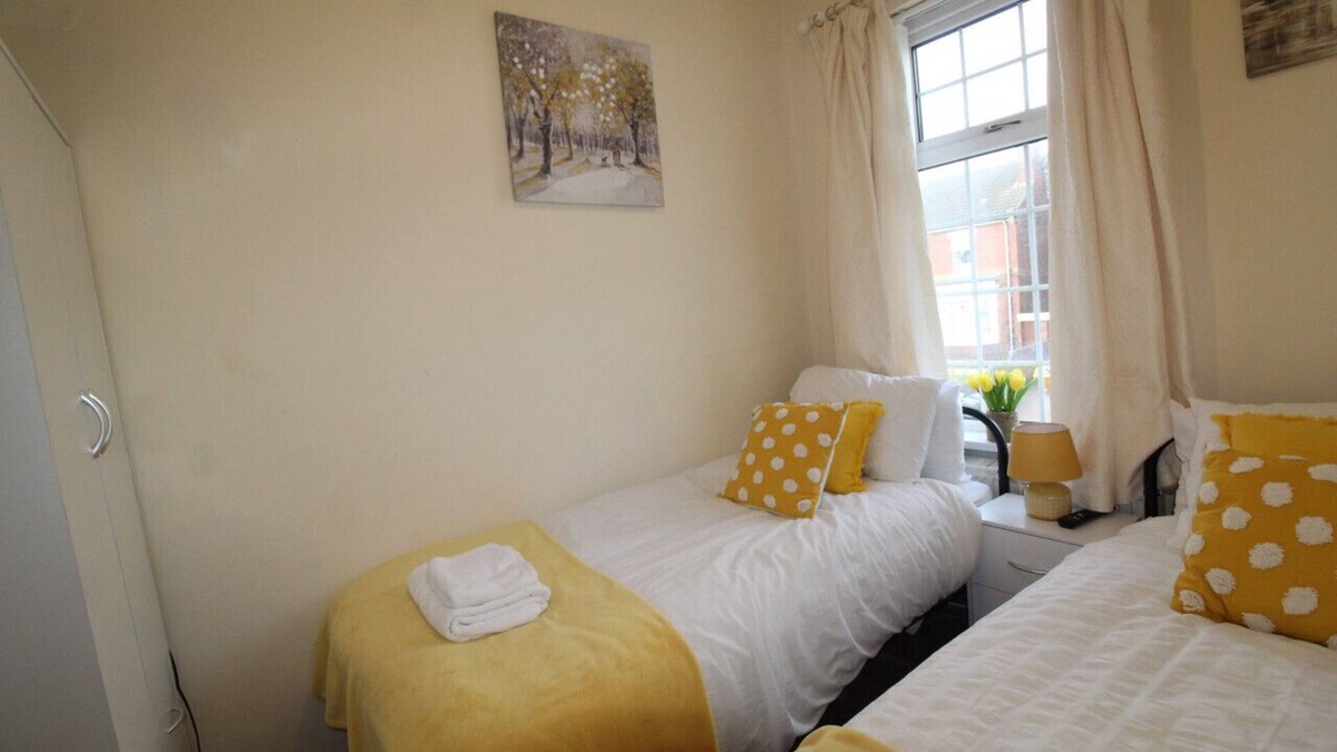 Shirebrook House | Station House- Nottingham