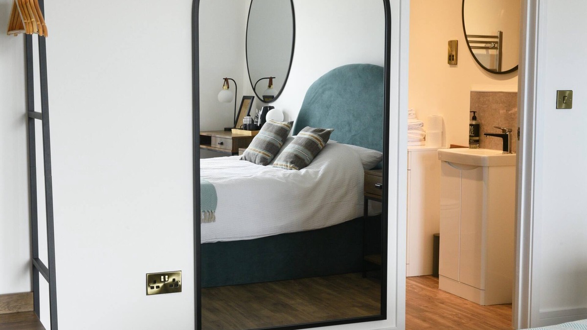 Woburn Sands Hotel | Station Road