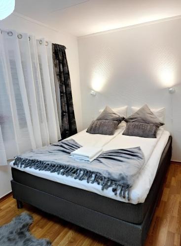 Stavanger Apartment | Stavanger 1 Ultra Central Dali Apartament