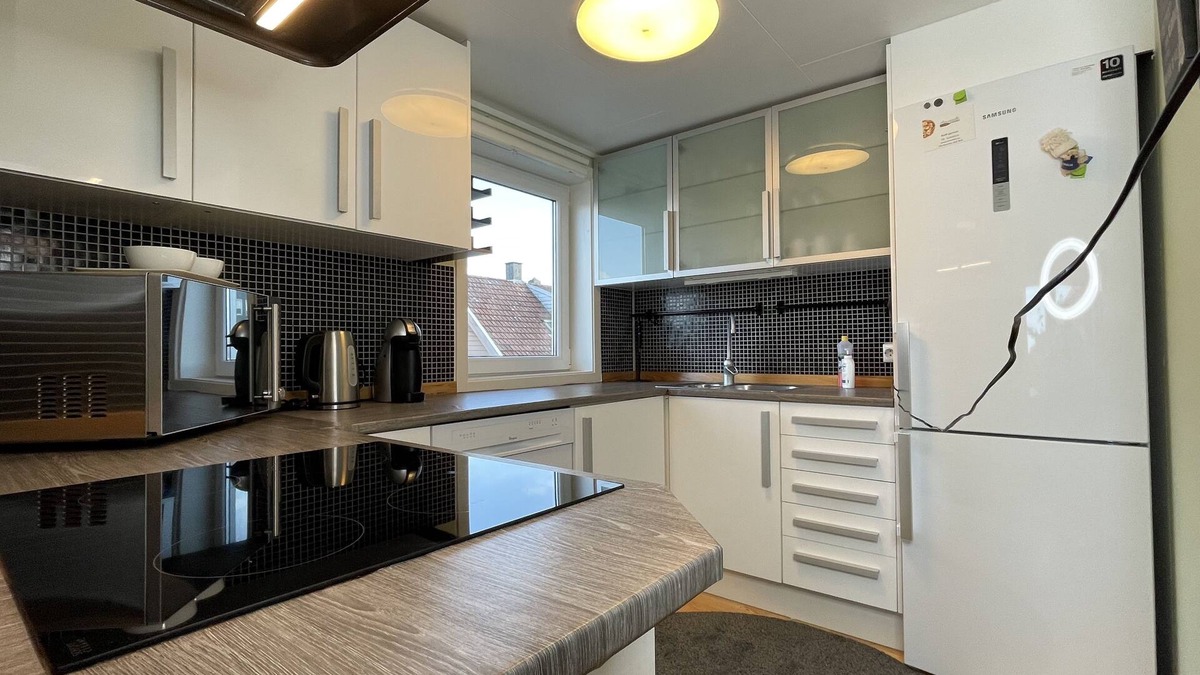 Stavanger Apartment | Stavanger BnB 10 Nicolas Parking & Generous Terrace