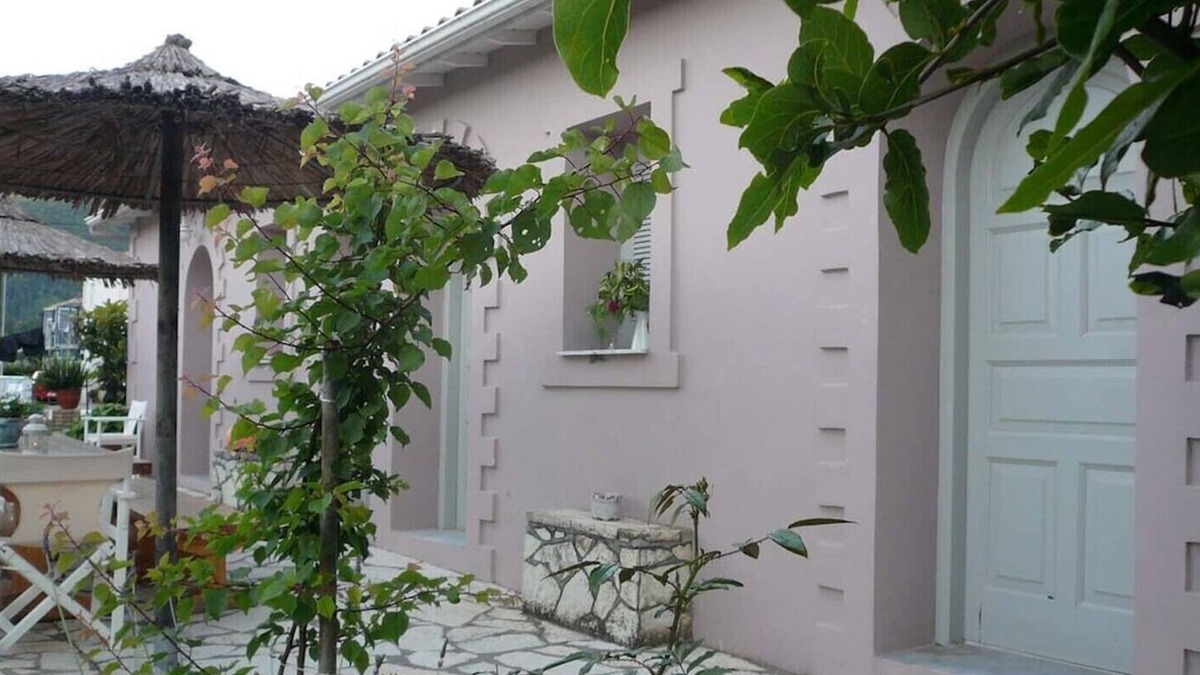 Vassiliki Cottage | Stavlos Cottage - Feel Like You Are At Home