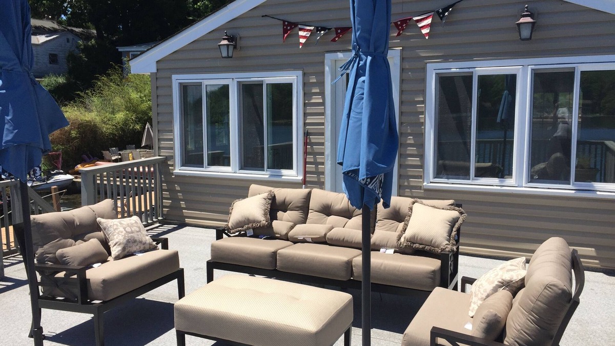 Glasser House | Stay at beautiful Leisure Lake Lodge