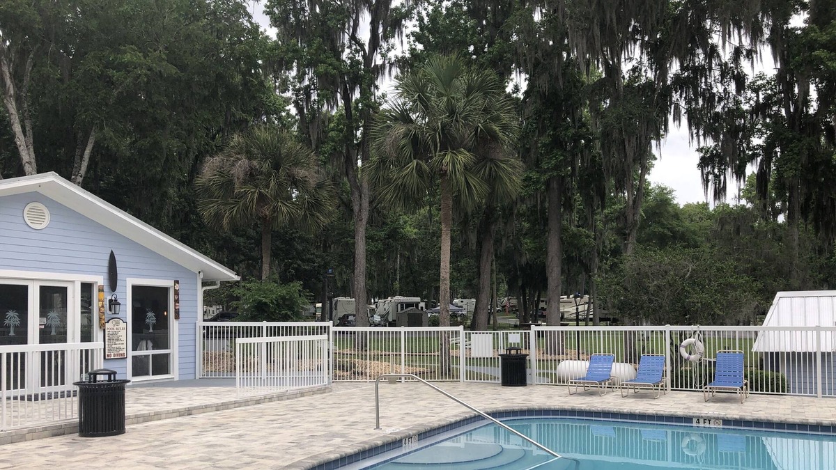 Reddick House | Stay at Park House and enjoy the Horse Country and all the RV Resort amenities.