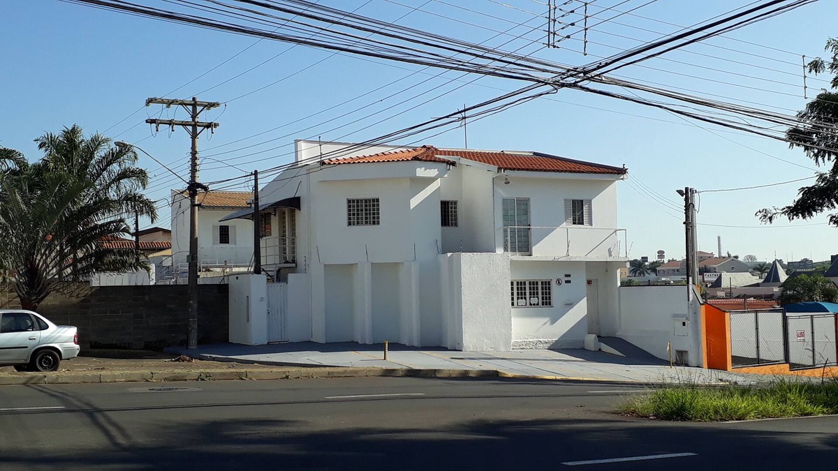 Limeira House | Stay close to Limeira Shopping and UNIP Anhanguera access