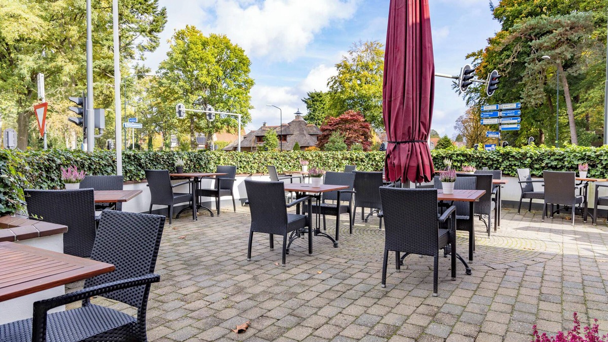 Apeldoorn Hotel | Stay Close to Theater Orpheus with Free Parking and Access to Nature Trails