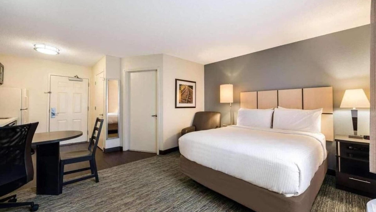 Newport News Apartment | Stay in a Suite and Enjoy Exploring the Coastal Virginia attractions!