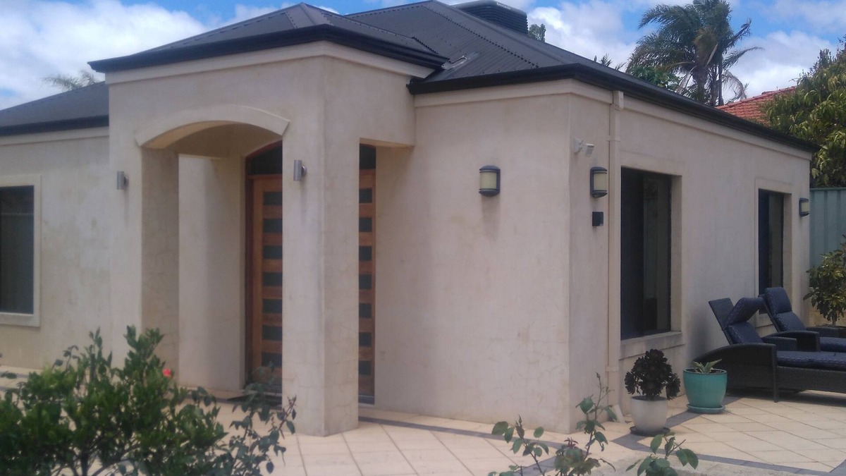 Ballajura House | Stay in Comfort: Modern Home with Complimentary Breakfast Welcome Pack
