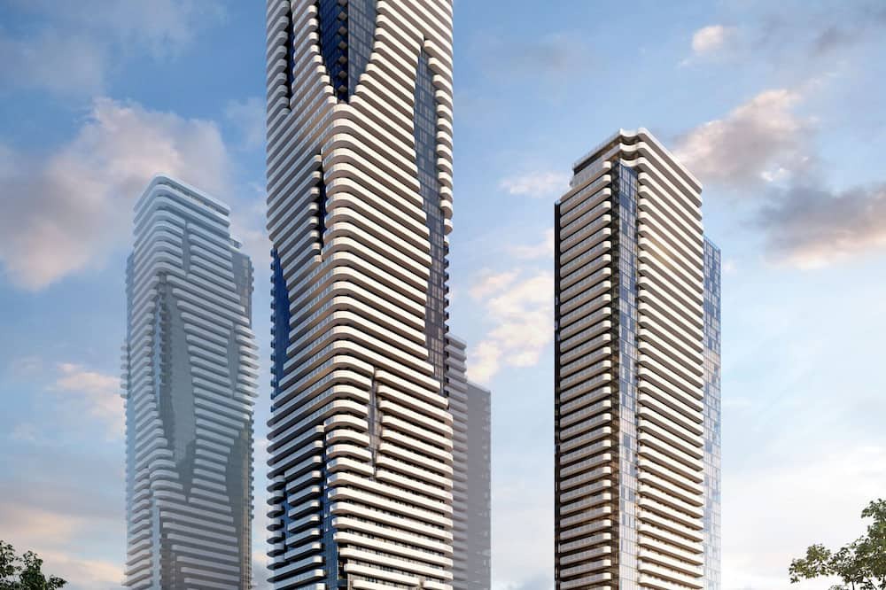 Vaughan Apartment | Stay in the heart of downtown Vaughan in this modern one-bedroom condo