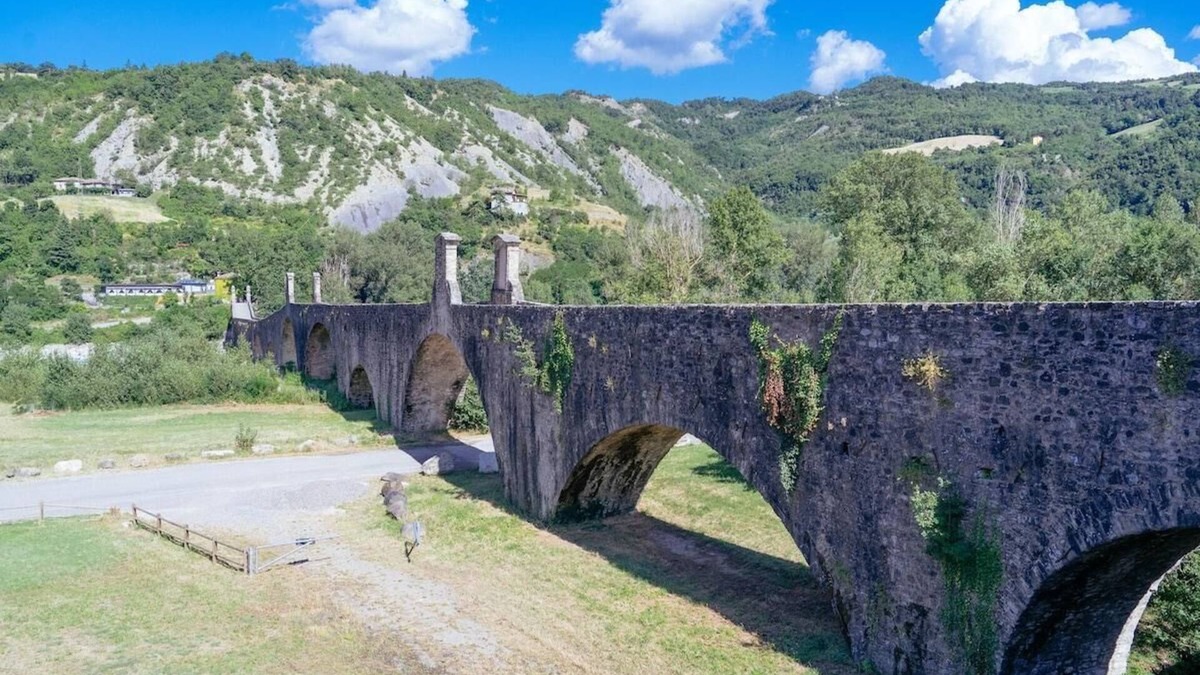 Bobbio Apartment | Stay in the Valley of Fairy Tales