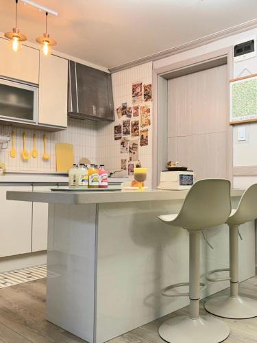Jangchung-dong Apartment | & Stay Namsan